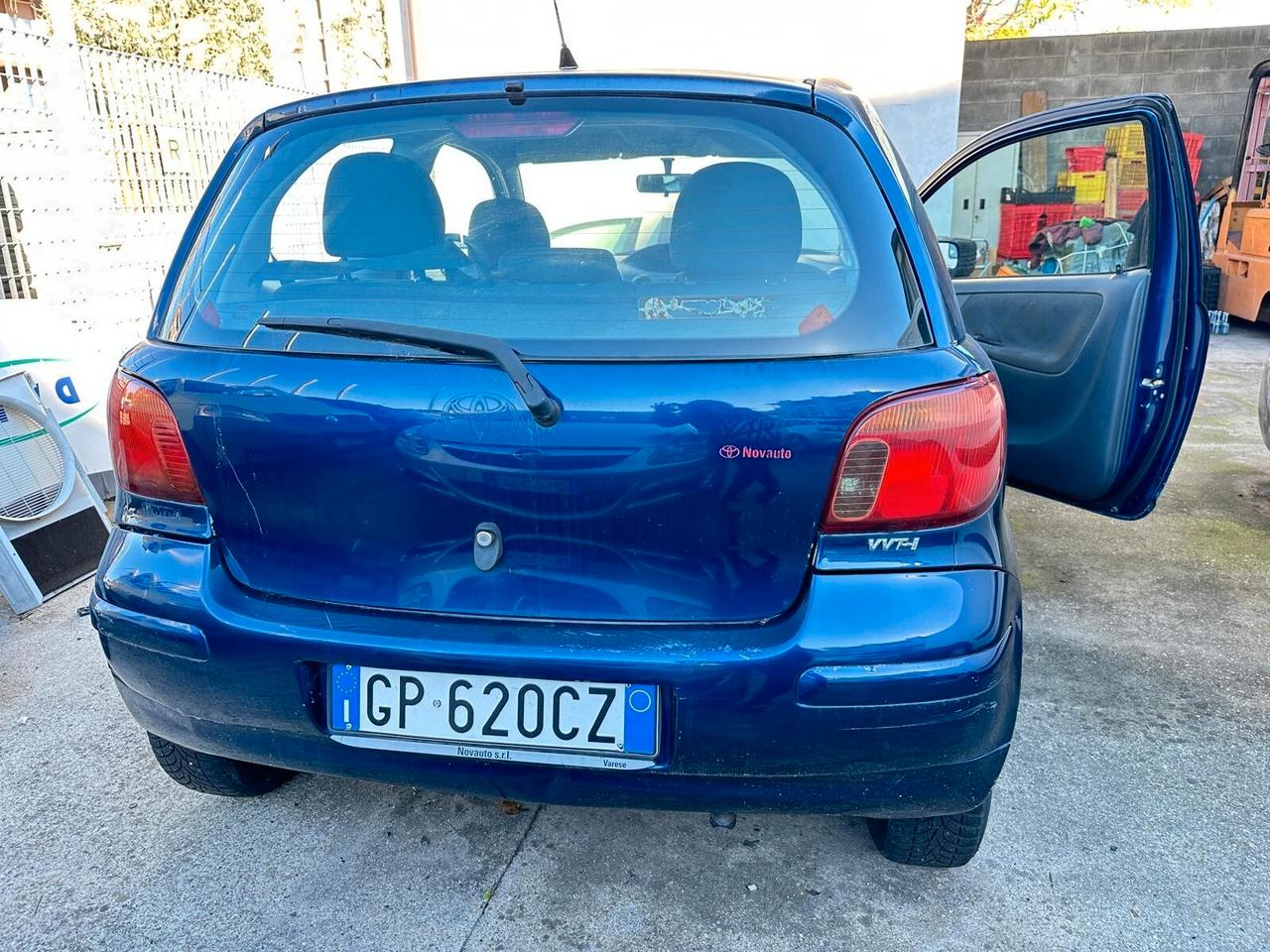 Toyota Yaris 1.0i 16V cat 3 porte