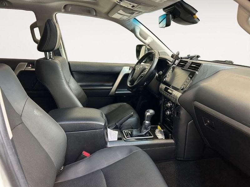 Toyota Land Cruiser 2.8 D4-D A/T 5 porte Executive