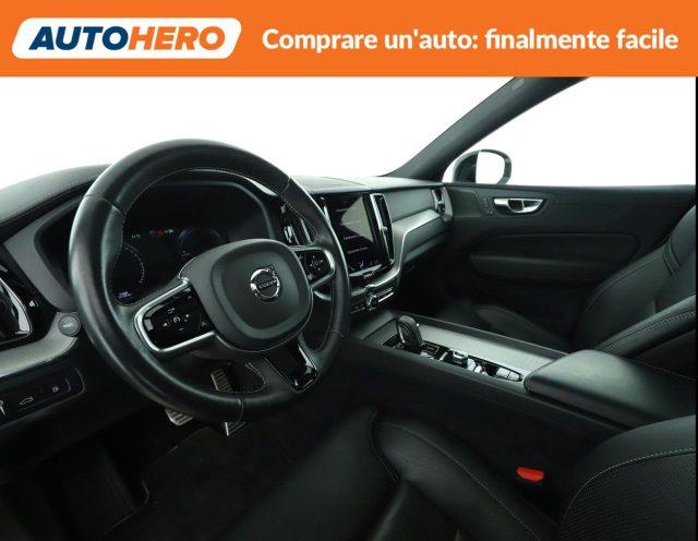 VOLVO XC60 T6 Recharge Plug-in Hybrid AWD R-design