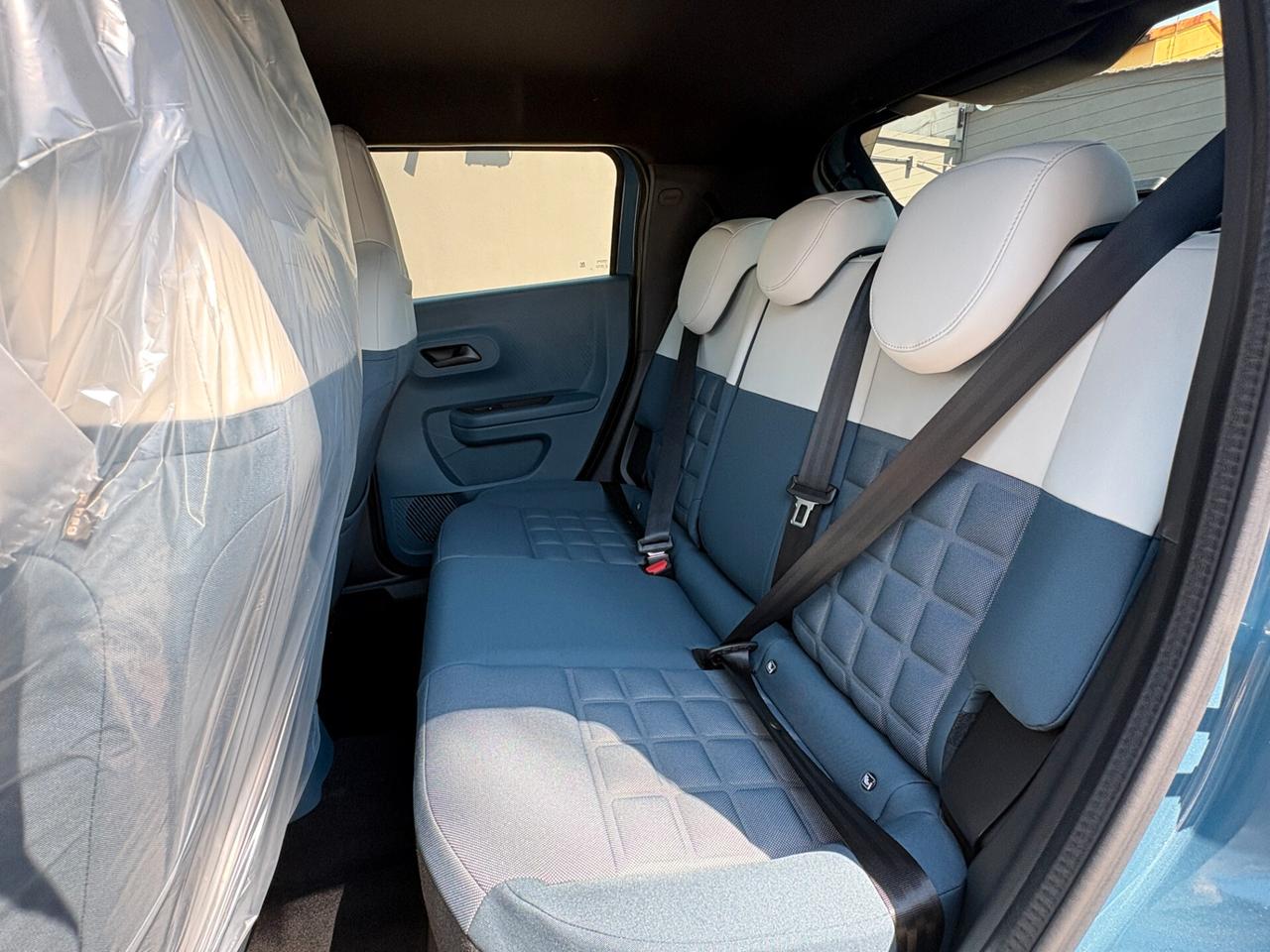 NEW Fiat Grande Panda 1.2 Hybrid 110 CV S&S LA PRIMA AUTOMATIC