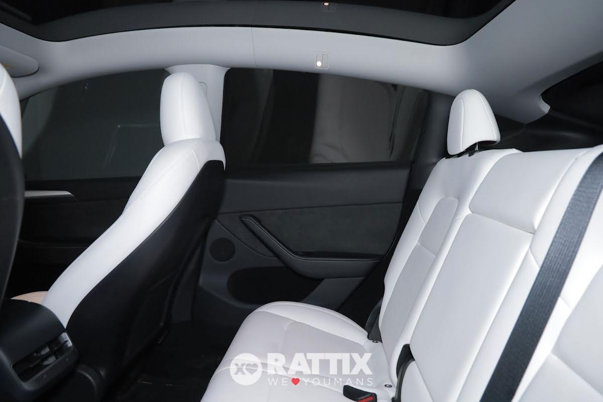 Tesla Model Y Single Motor rwd + tetto panoramico