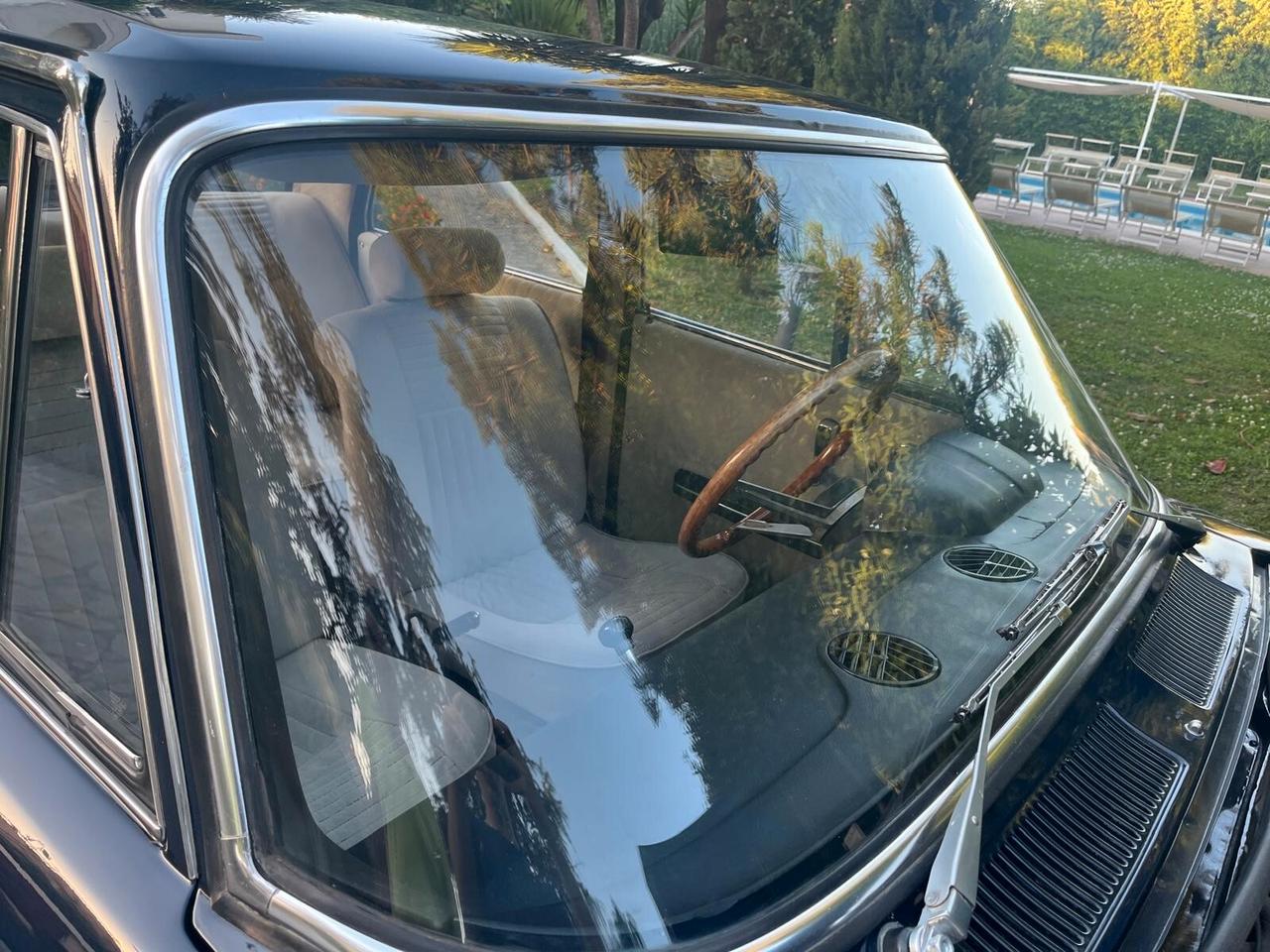 Alfa Romeo 2000 berlina