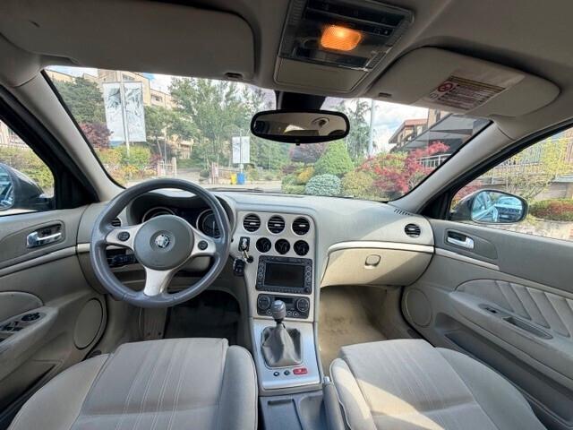 Alfa Romeo 159 1.9 JTDm 16V Sportwagon
