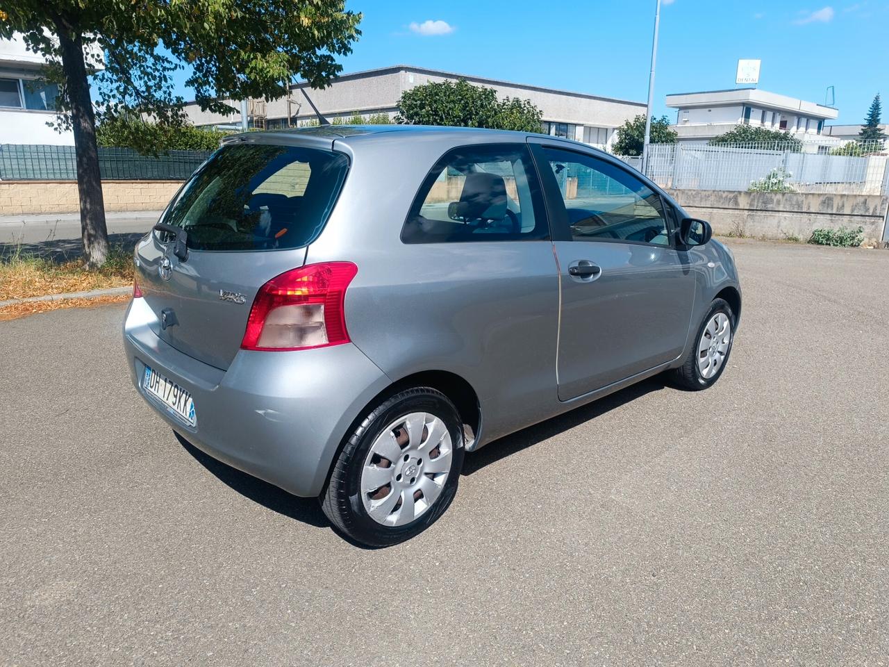 Toyota Yaris 1.0 3 porte SOLO 139.000 KM