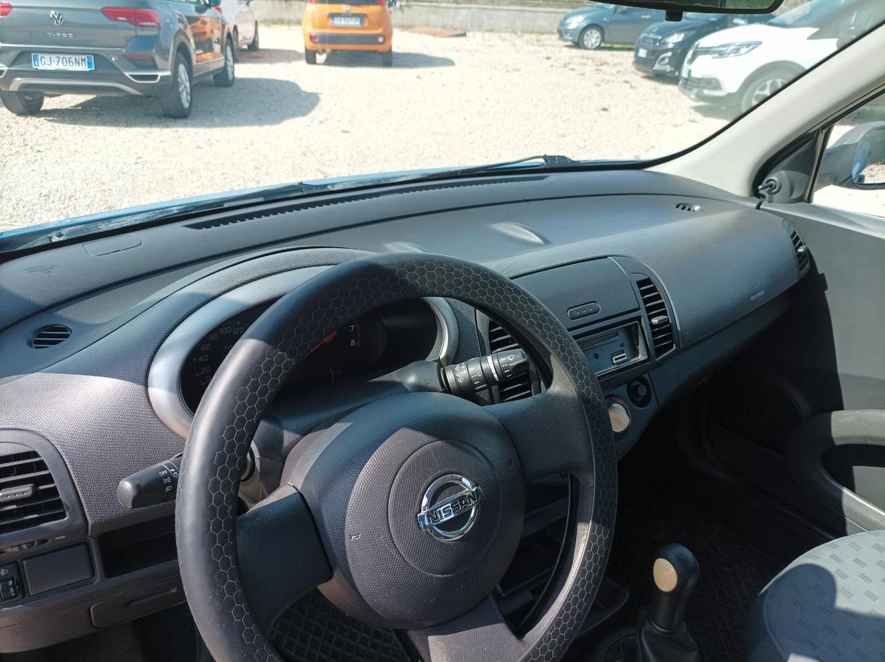 Nissan Micra 1.0 16V 5 porte Visia