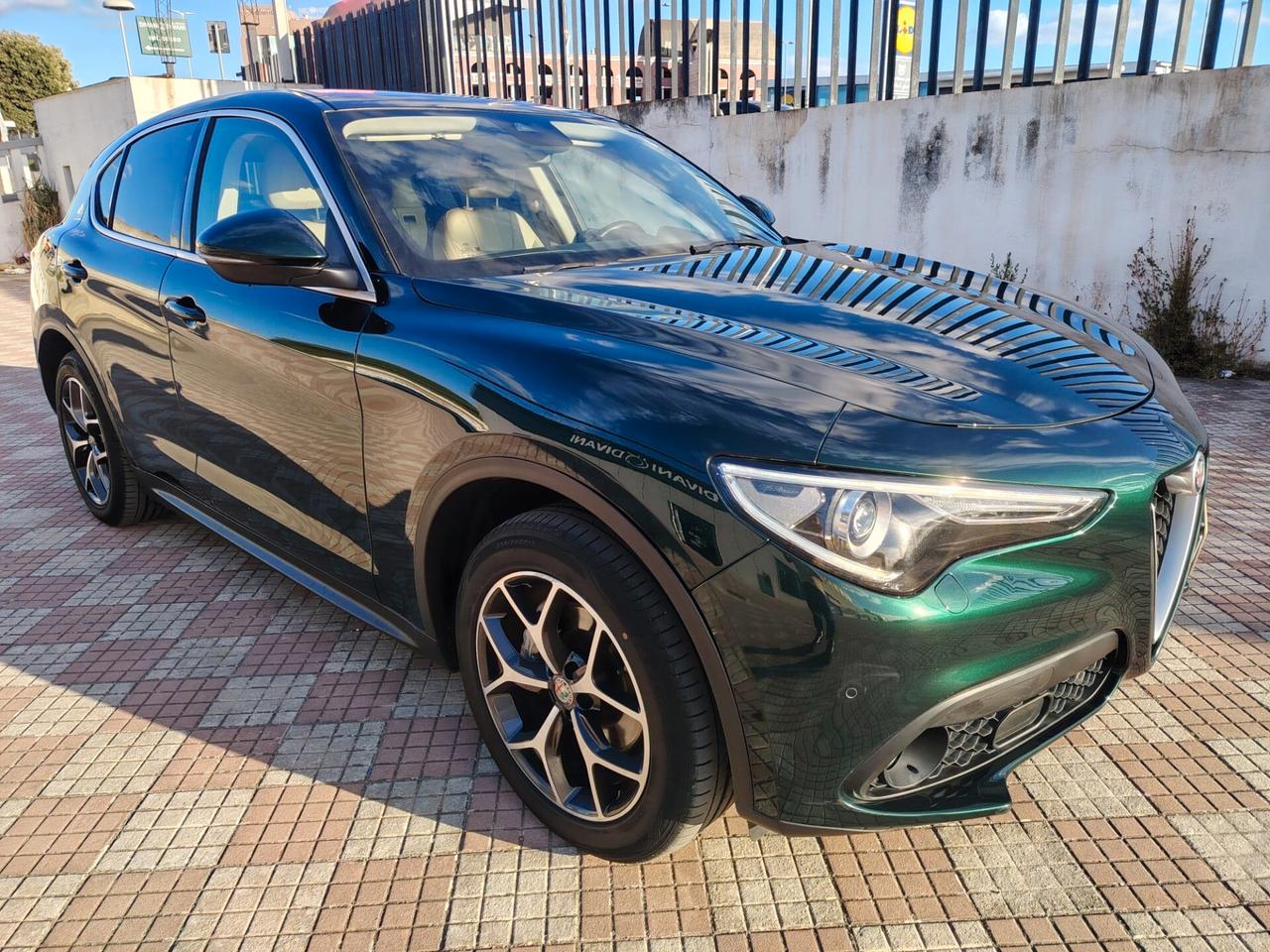 Alfa Romeo Stelvio 2.2 Turbodiesel 210 CV AT8 Q4 Executive
