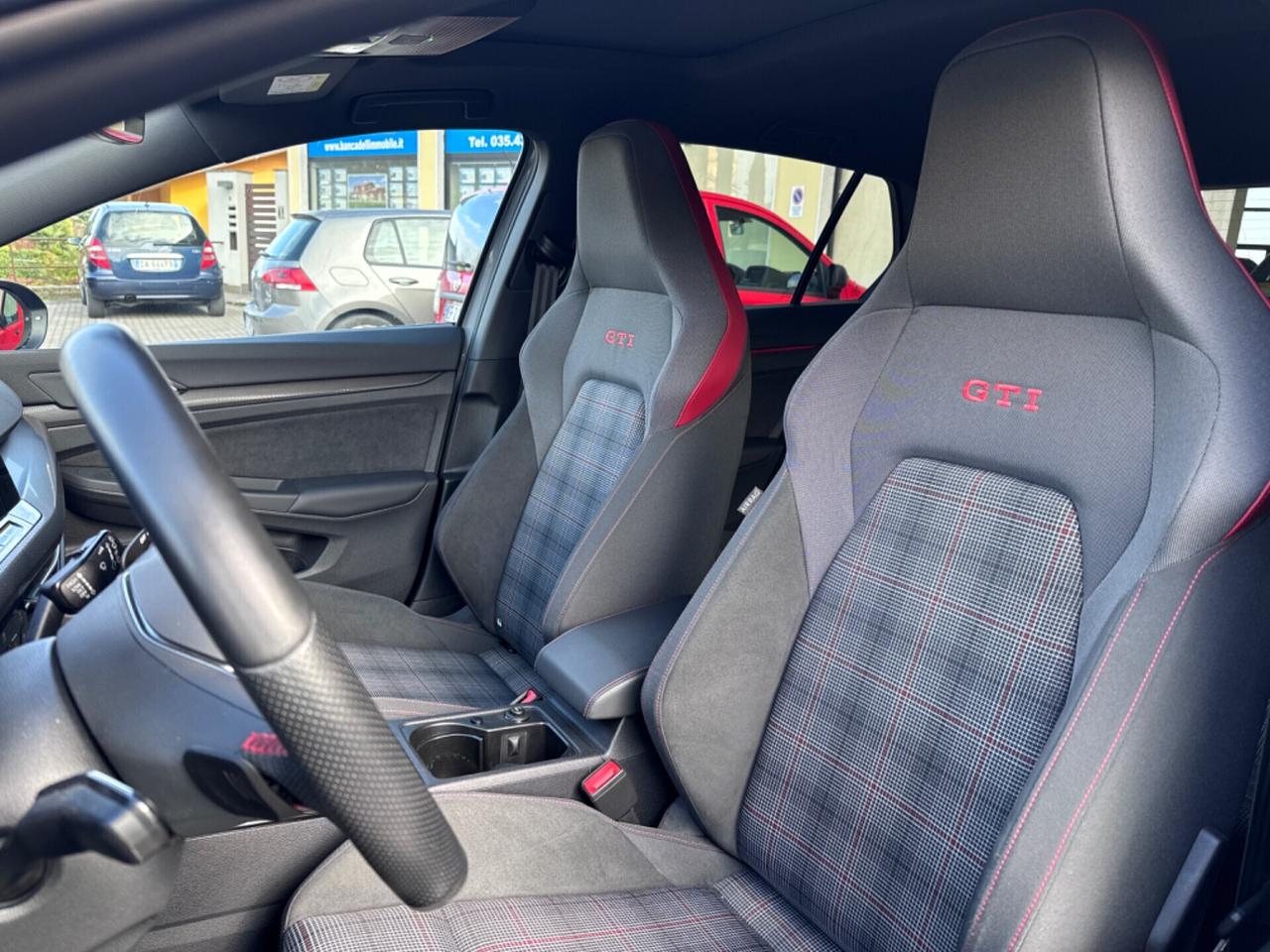 VW Golf GTI DsG TETTO CERCHI DA 19"
