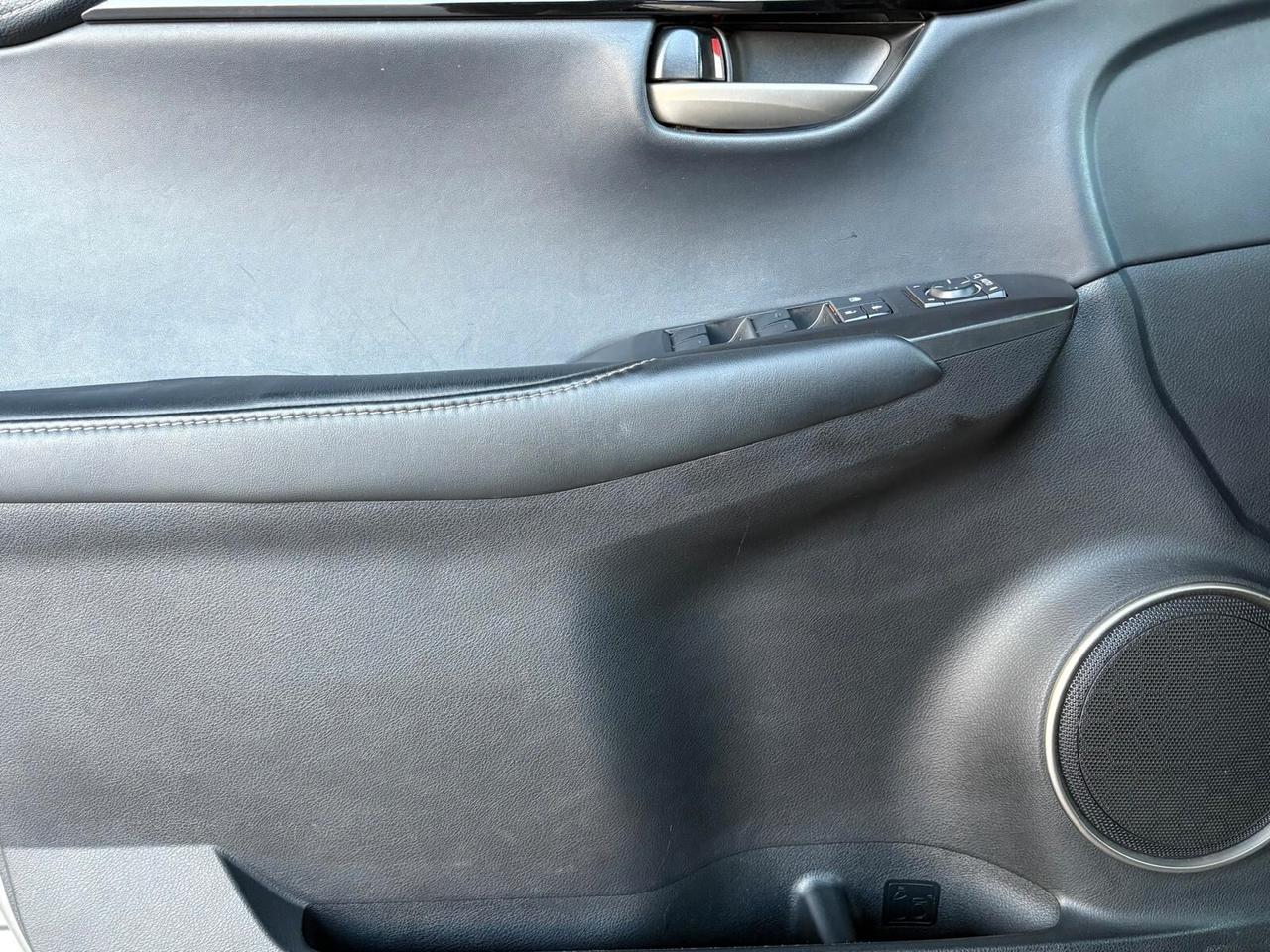 Lexus NX 300h Hybrid Executive