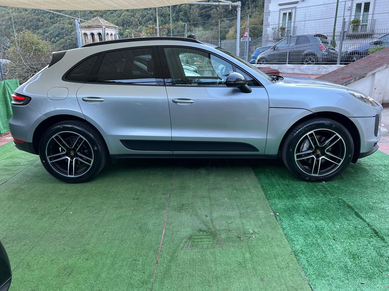 Porsche Macan 2.0 UNICO PROPRIETARIO TETTO APRIBILE