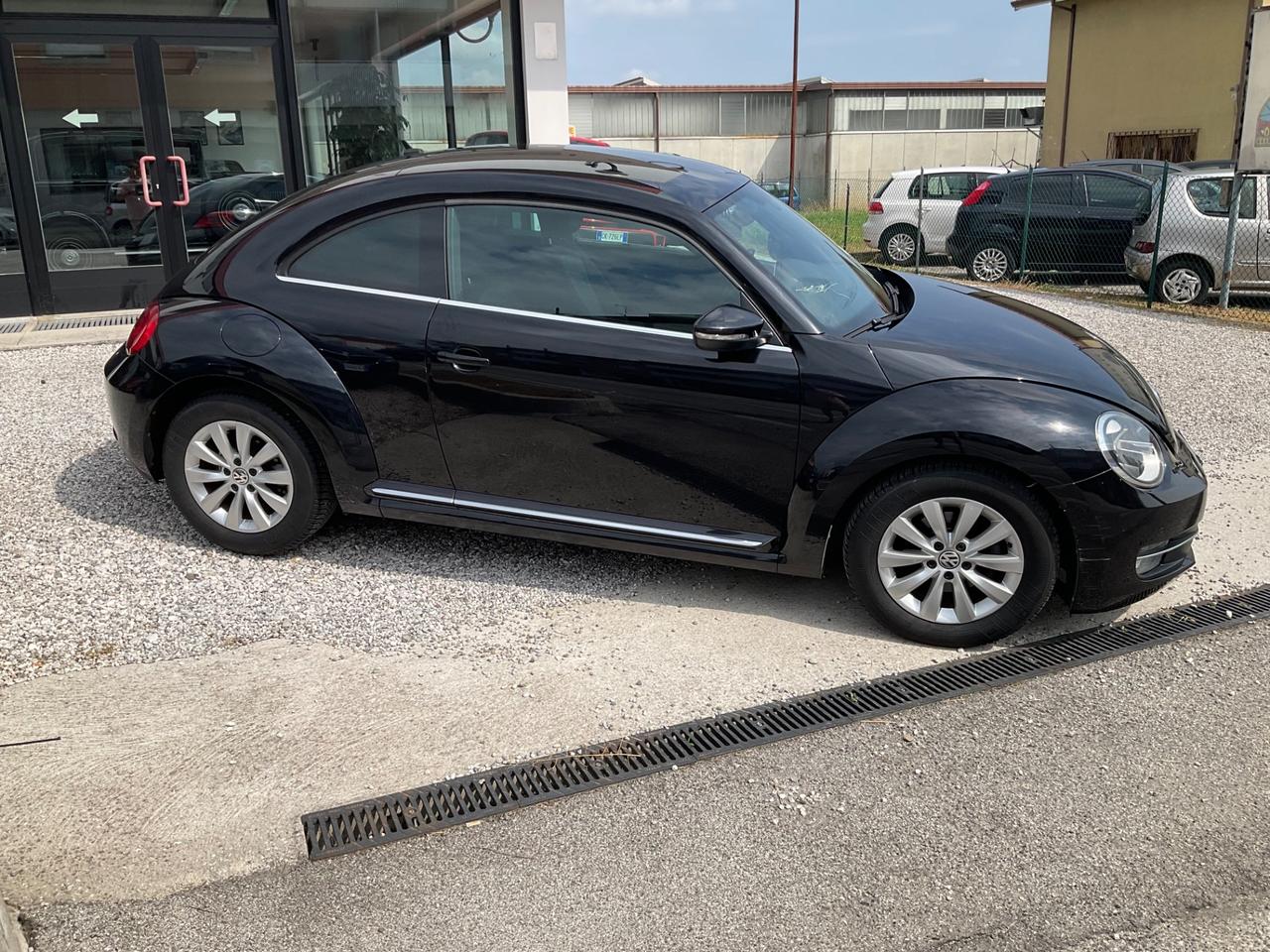 Volkswagen Maggiolino 1.6 TDI Design