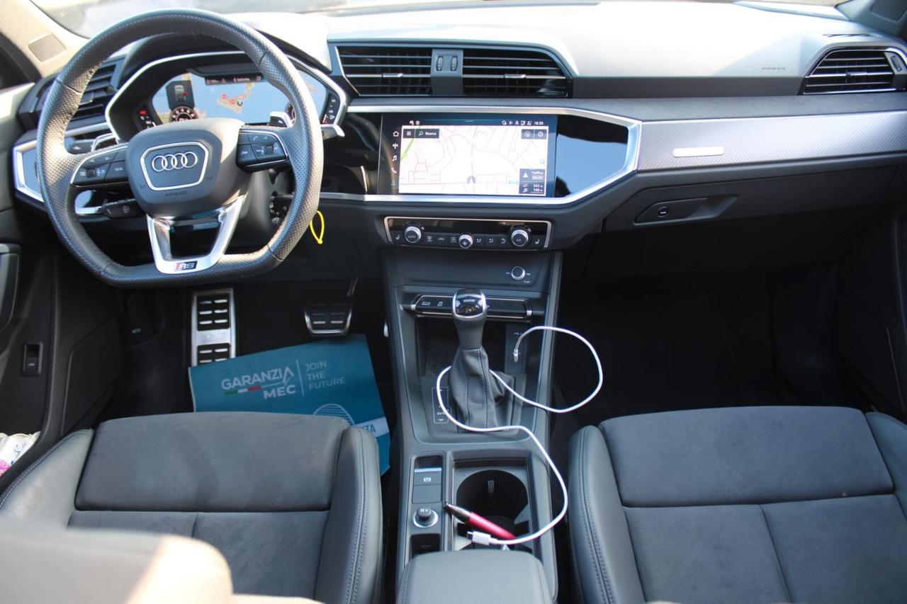 Audi Q3 RS Q3 SPB quattro S tronic