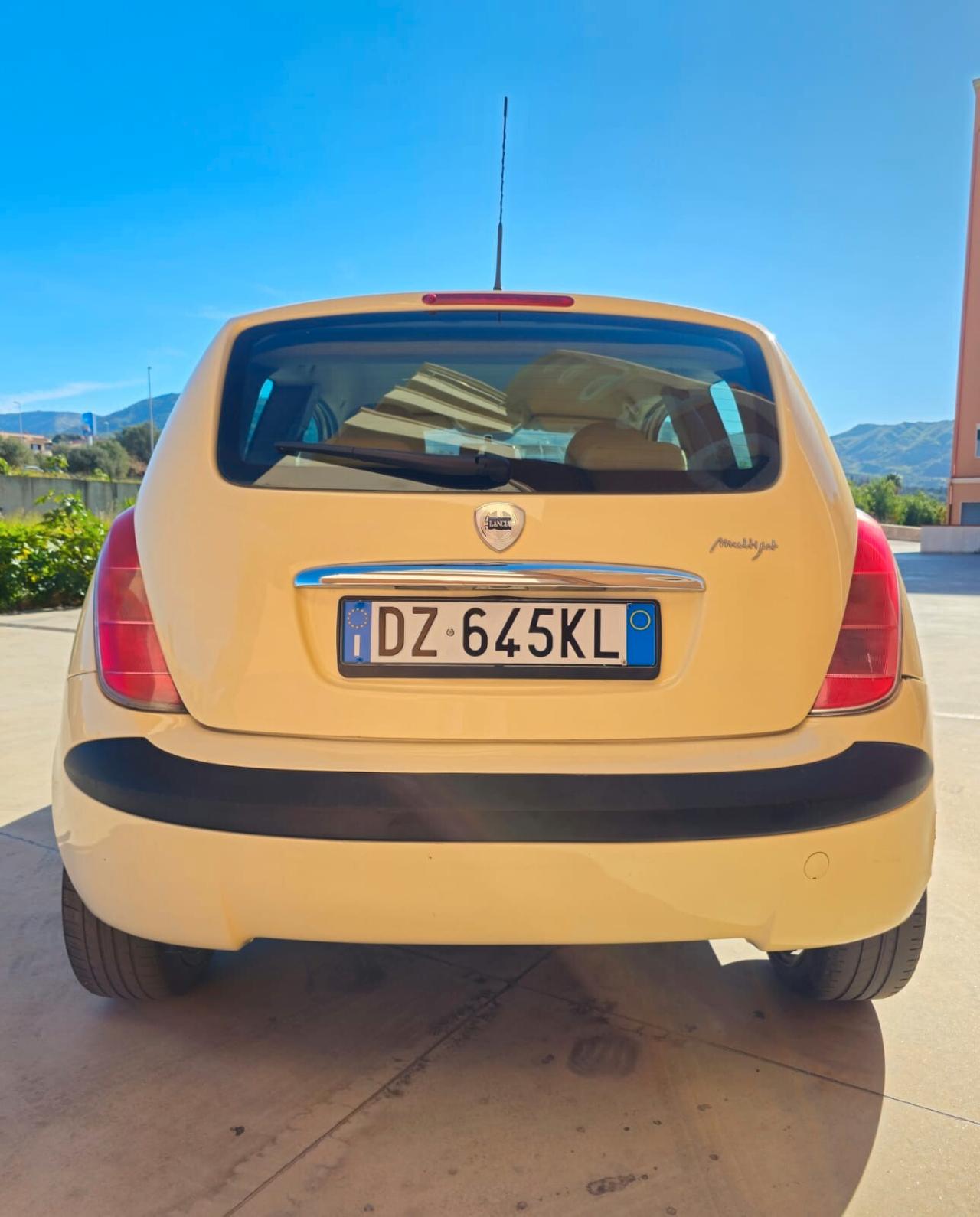 Lancia Ypsilon 1.3 Multijet 16V Platino