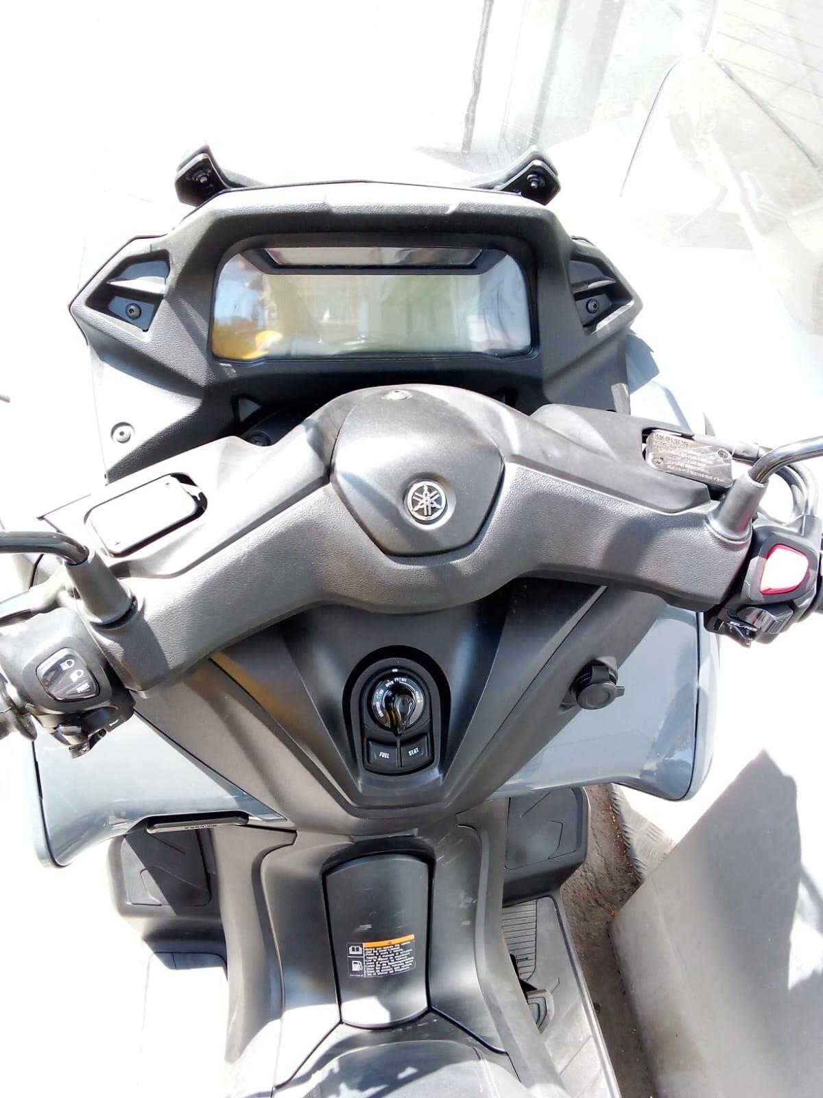 Yamaha Tricity 300