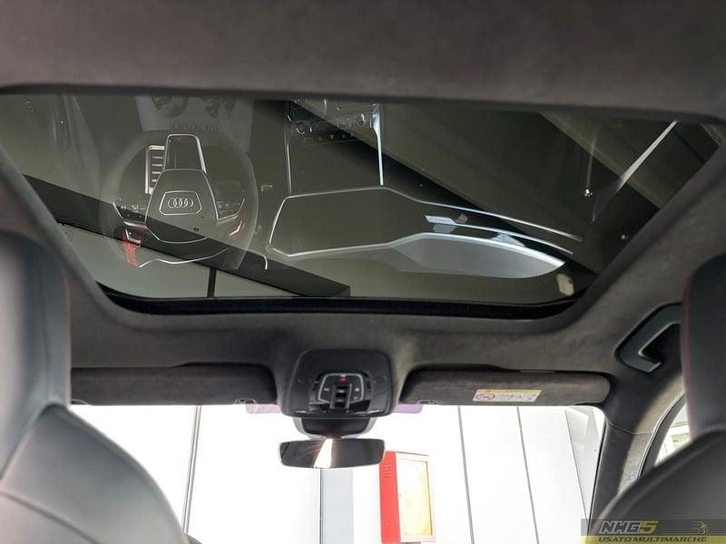 Audi A6 RS 6 Avant 4.0 TFSI quattro tiptronic