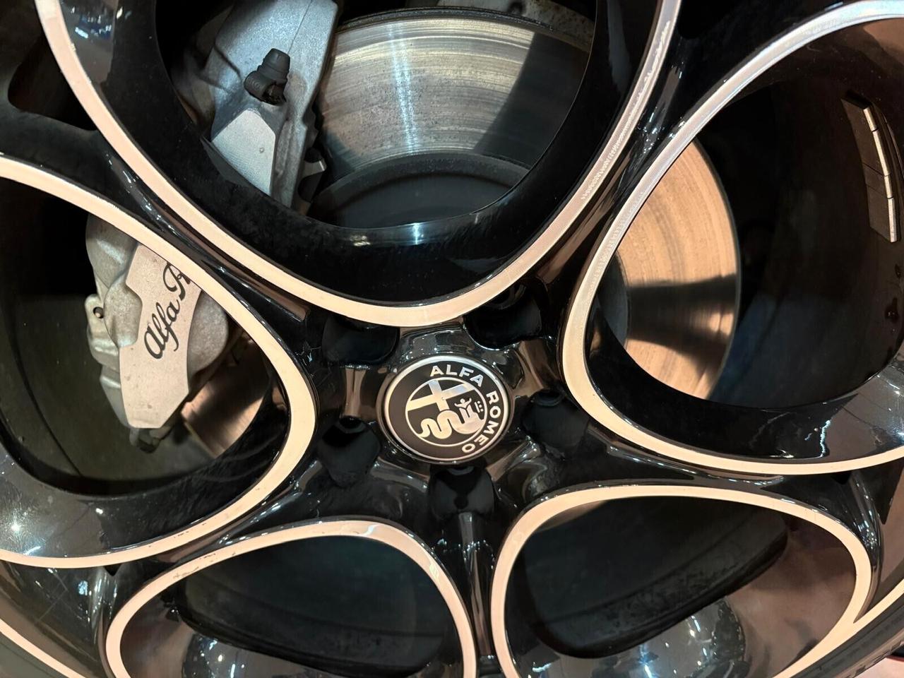 Alfa Romeo Giulia SPRINT 2.0 Turbo 280 CV AT8 AWD Q4 SPOTICAR