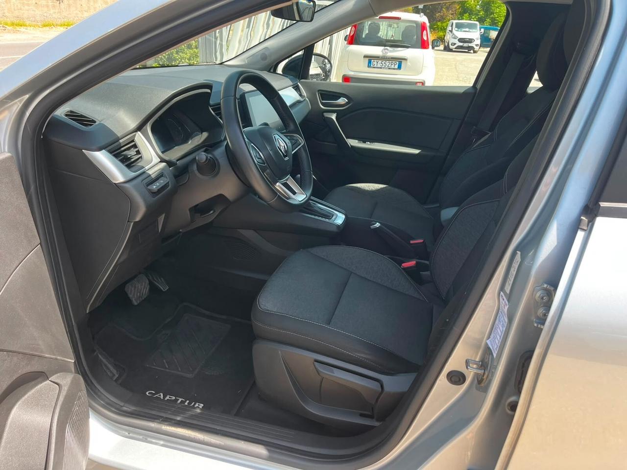 Renault Captur Full Hybrid E-Tech 145 CV Equilibre