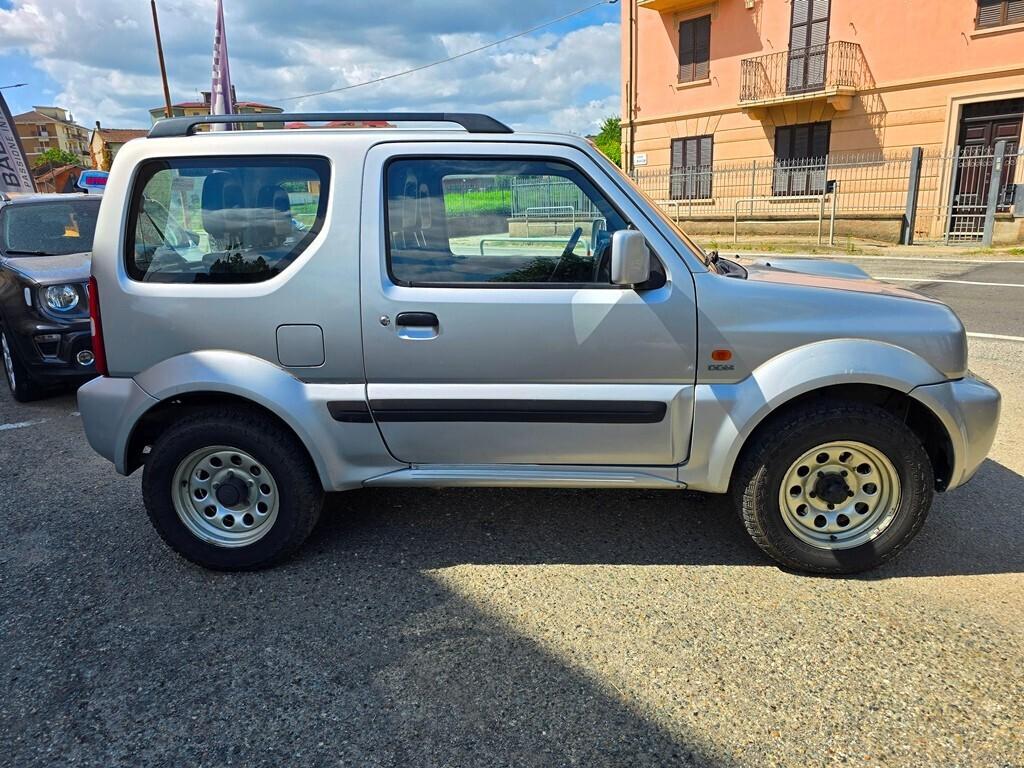 Suzuki Jimny 1.5 DDiS cat 4WD JLX
