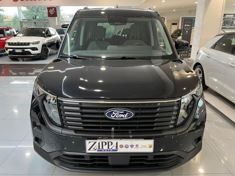 FORD Tourneo Courier 1.0 EcoBoost Powershift Titanium