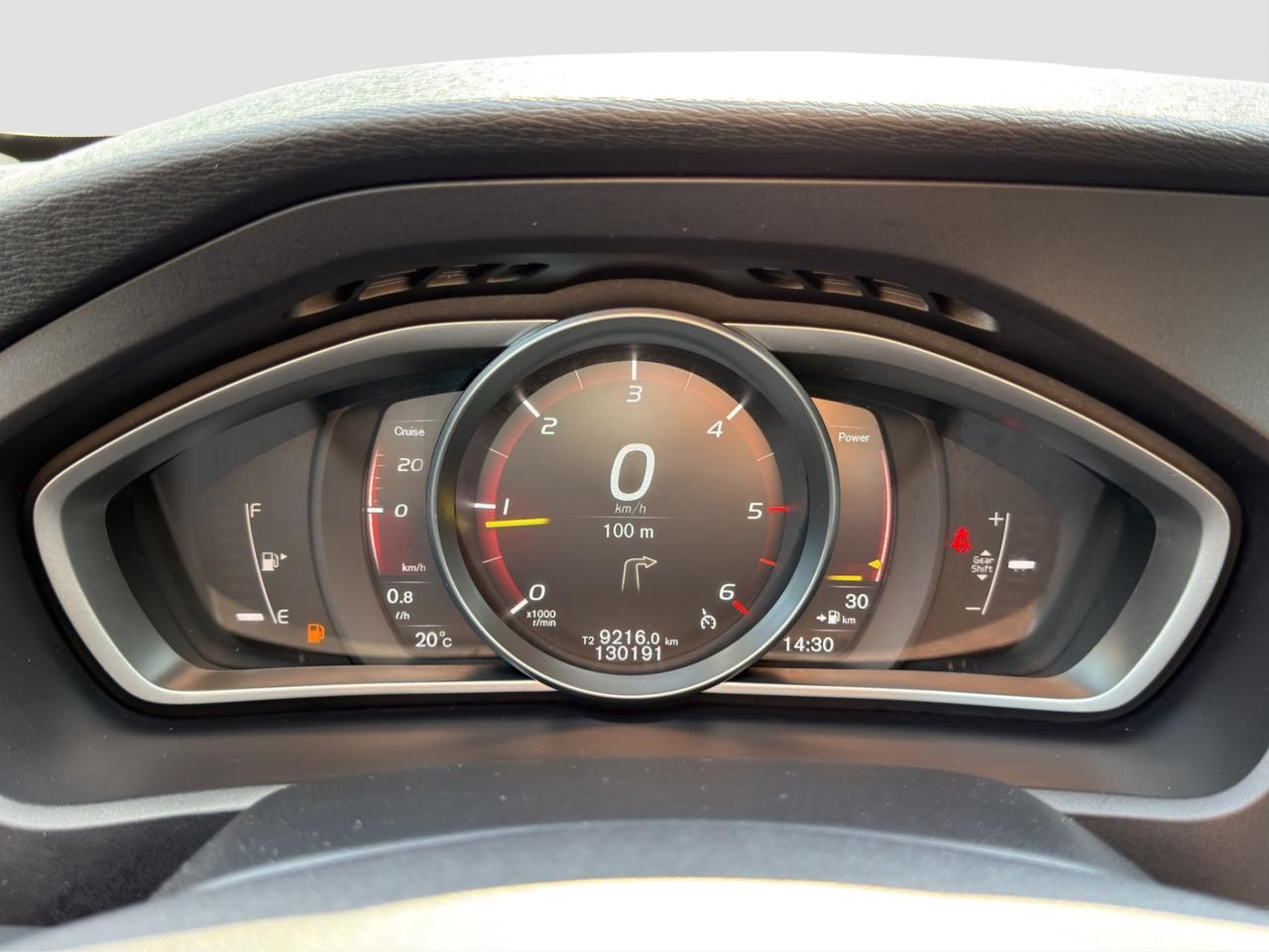 VOLVO V40 D2 Business