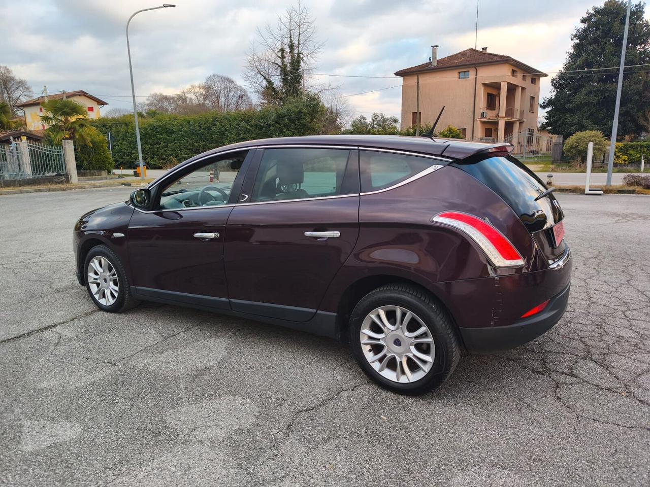 Lancia Delta 1.6 MJT Gold Ok Neopatentati Accetto Permute