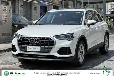 AUDI Q3 35 TFSI Business Advanced