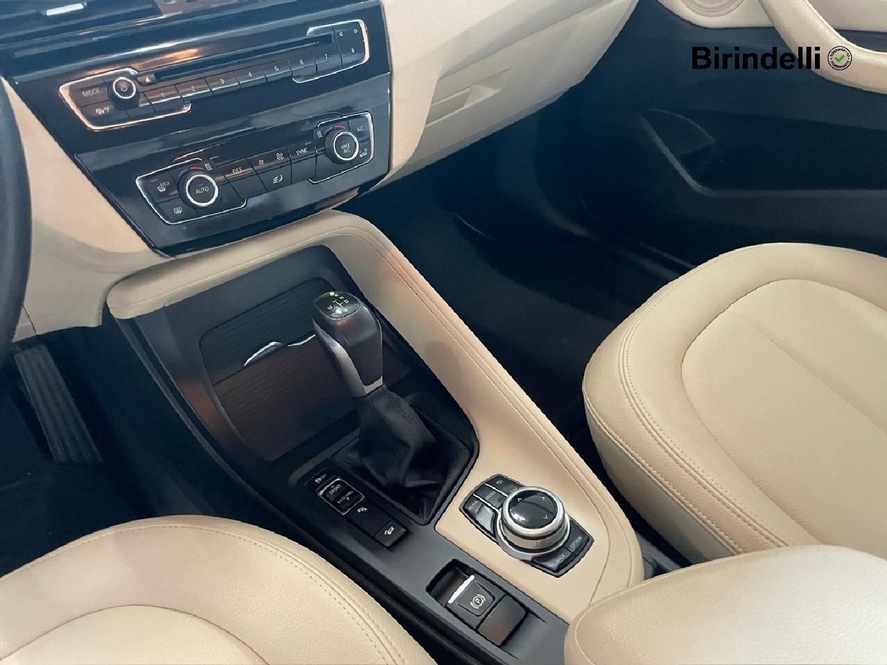 BMW X1 (F48) - X1 xDrive20d Business