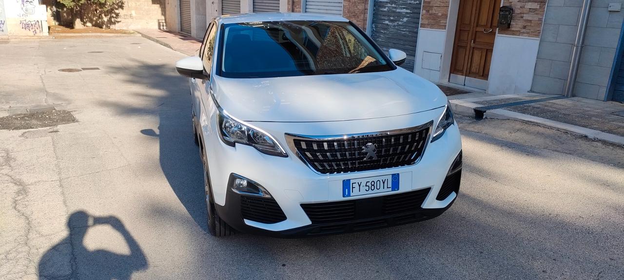 Peugeot 3008 BlueHDi 130 S&S EAT8 Business