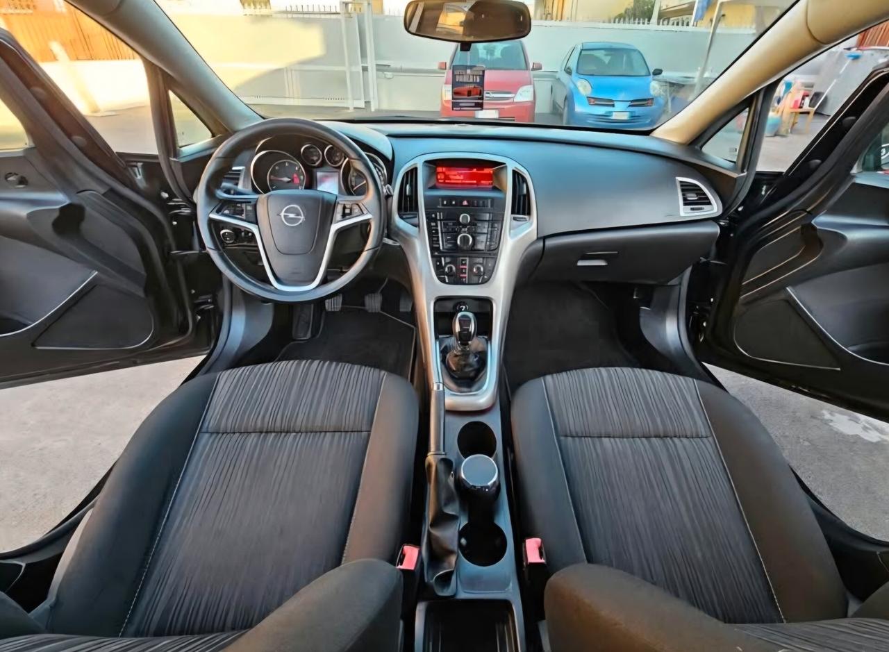 Opel Astra 1.7 CDTI 110CV 5 porte Elective