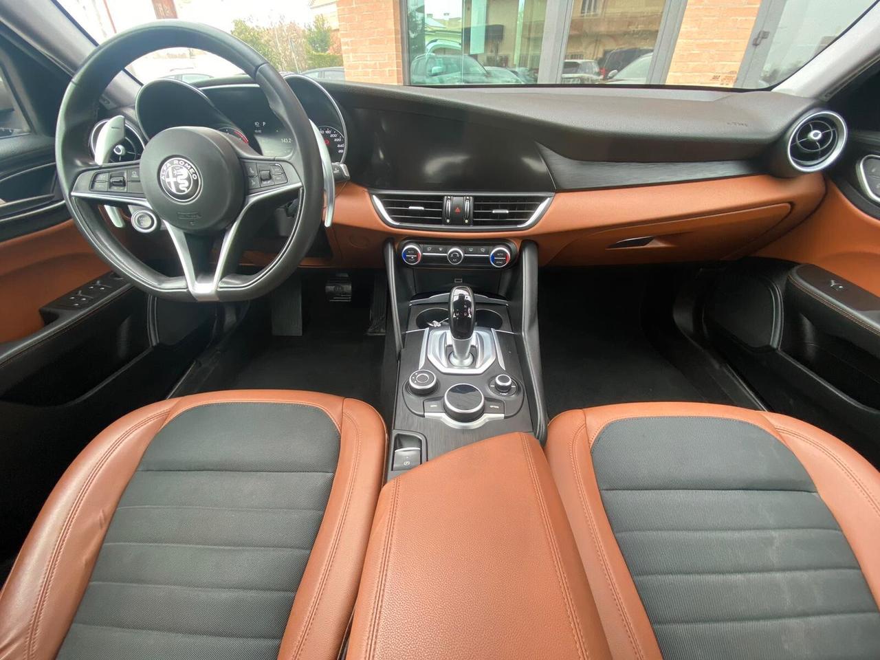 Alfa Romeo Giulia 2.2