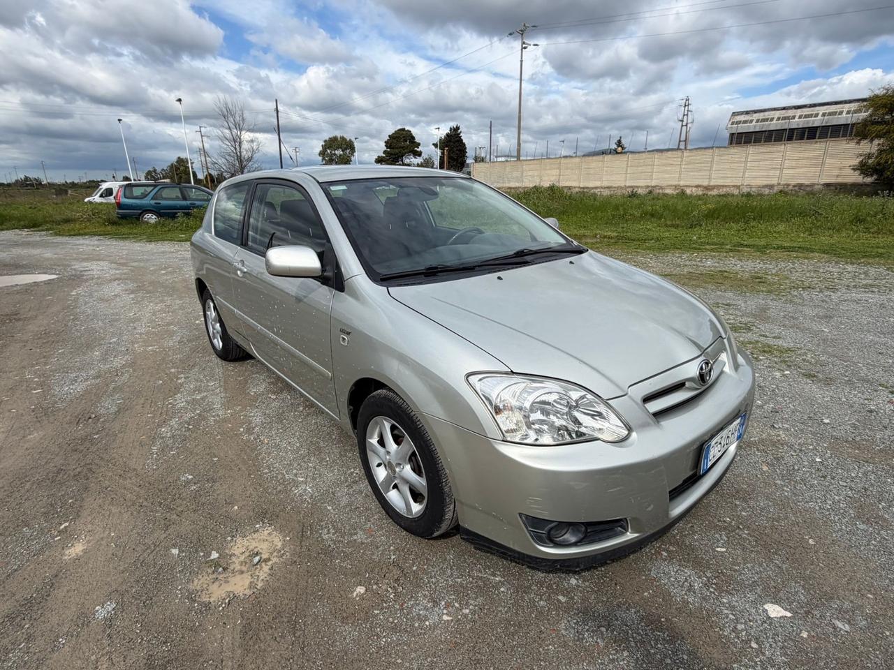 Toyota Corolla 1.4 Diesel- Cambio Automatico- Neopatentati