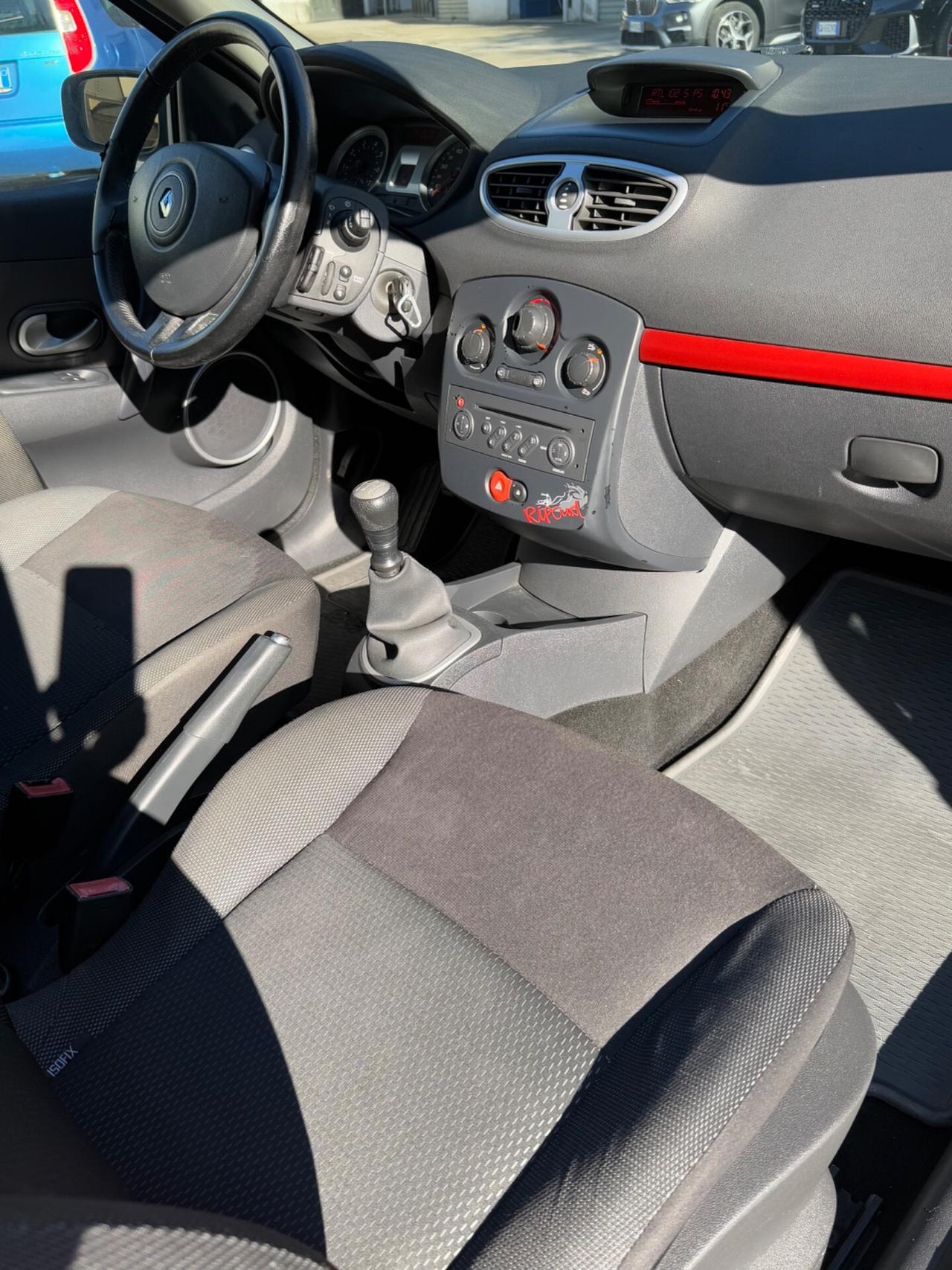 Renault Clio 1.2 16V 3 porte Rip Curl