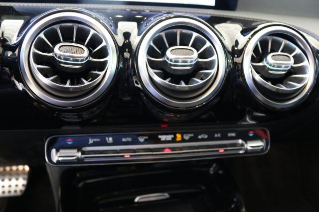 MERCEDES-BENZ A 35 AMG 4Matic