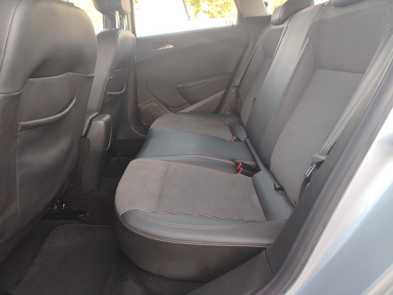 Opel Astra 1.6 CDTI EcoFLEX S&S Sports Tourer Cosmo