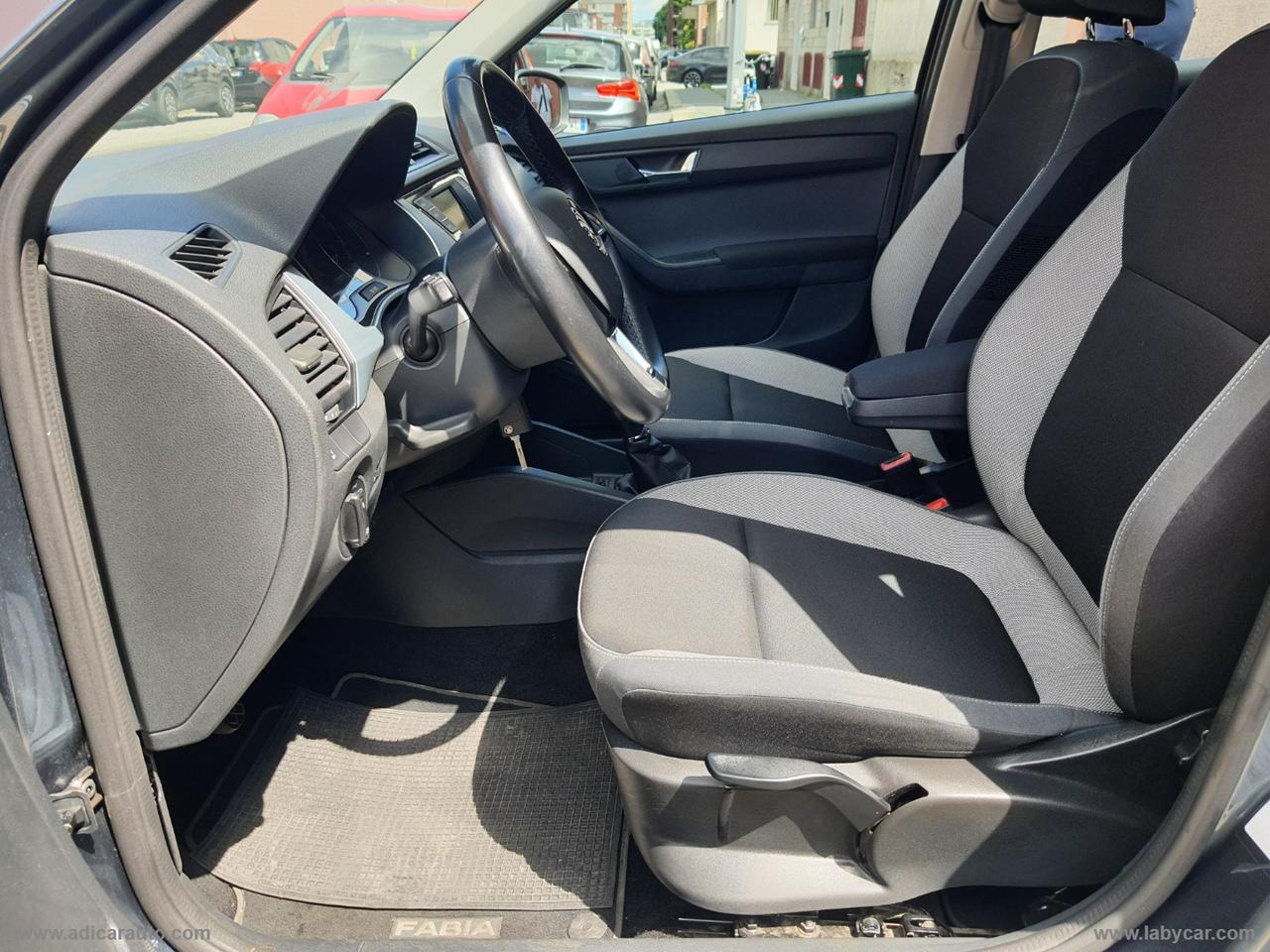 SKODA Fabia 1.2 TSI Ambition