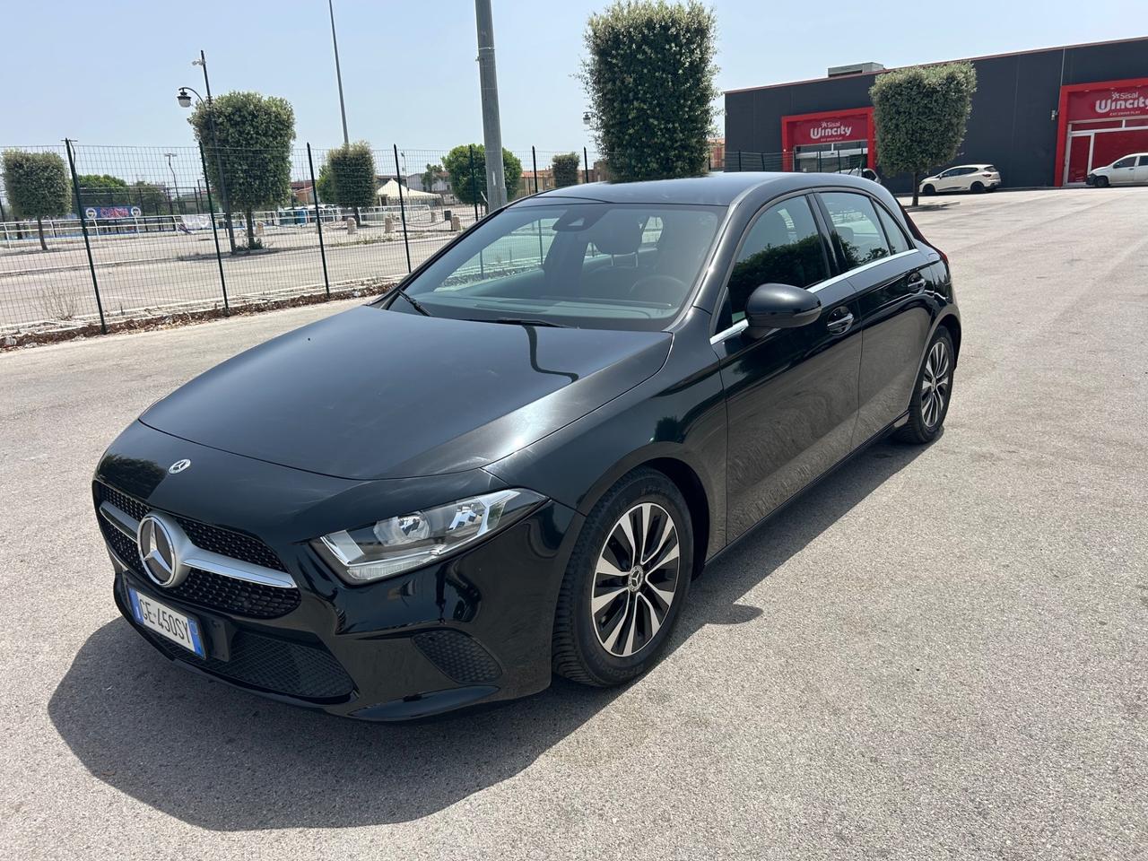 Mercedes-benz A 180 d Automatic Business
