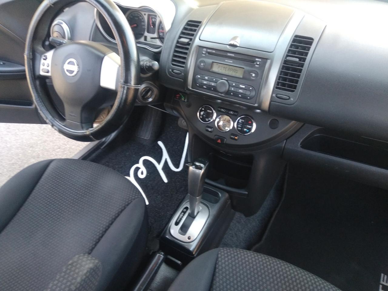 Nissan Note 1.6 16V 110cv cambio automatico x neopatentati