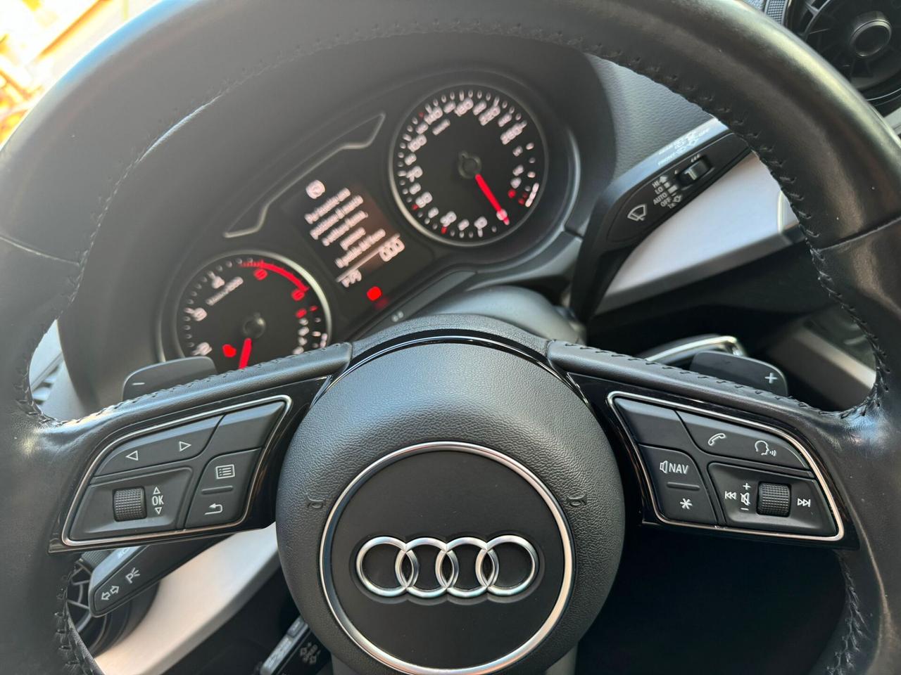 Audi Q2 30 TDI S tronic NAV/SENS/LED