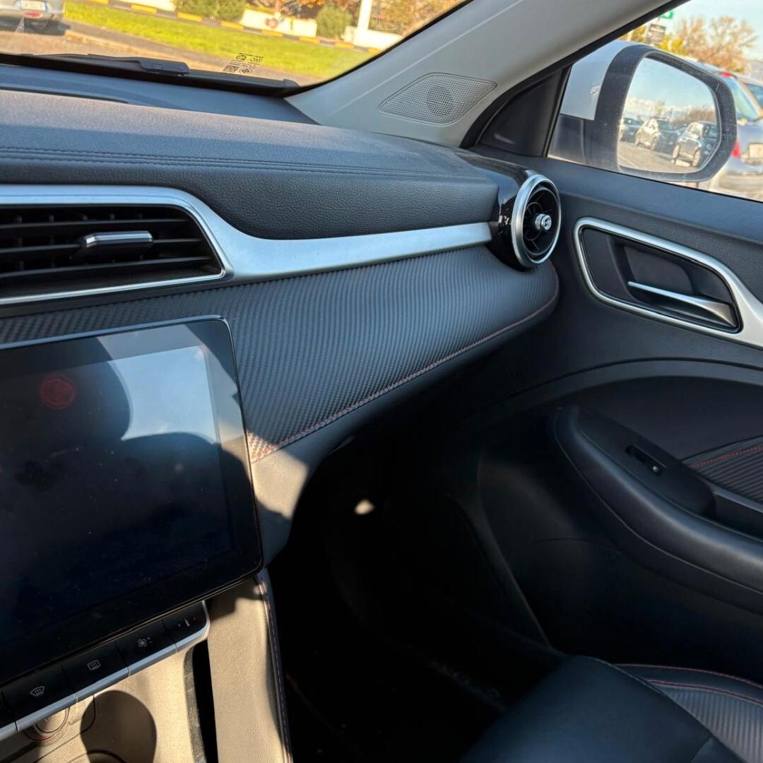 Mg ZS 2023 1.5 VTi-tech LUXURY