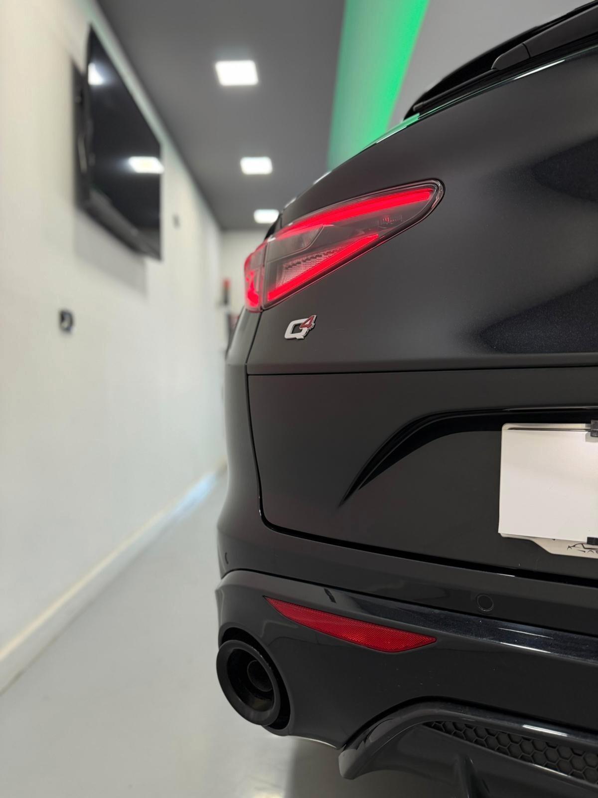 Alfa Romeo Stelvio 2.2 Turbodiesel 210 CV AT8 Q4 Veloce