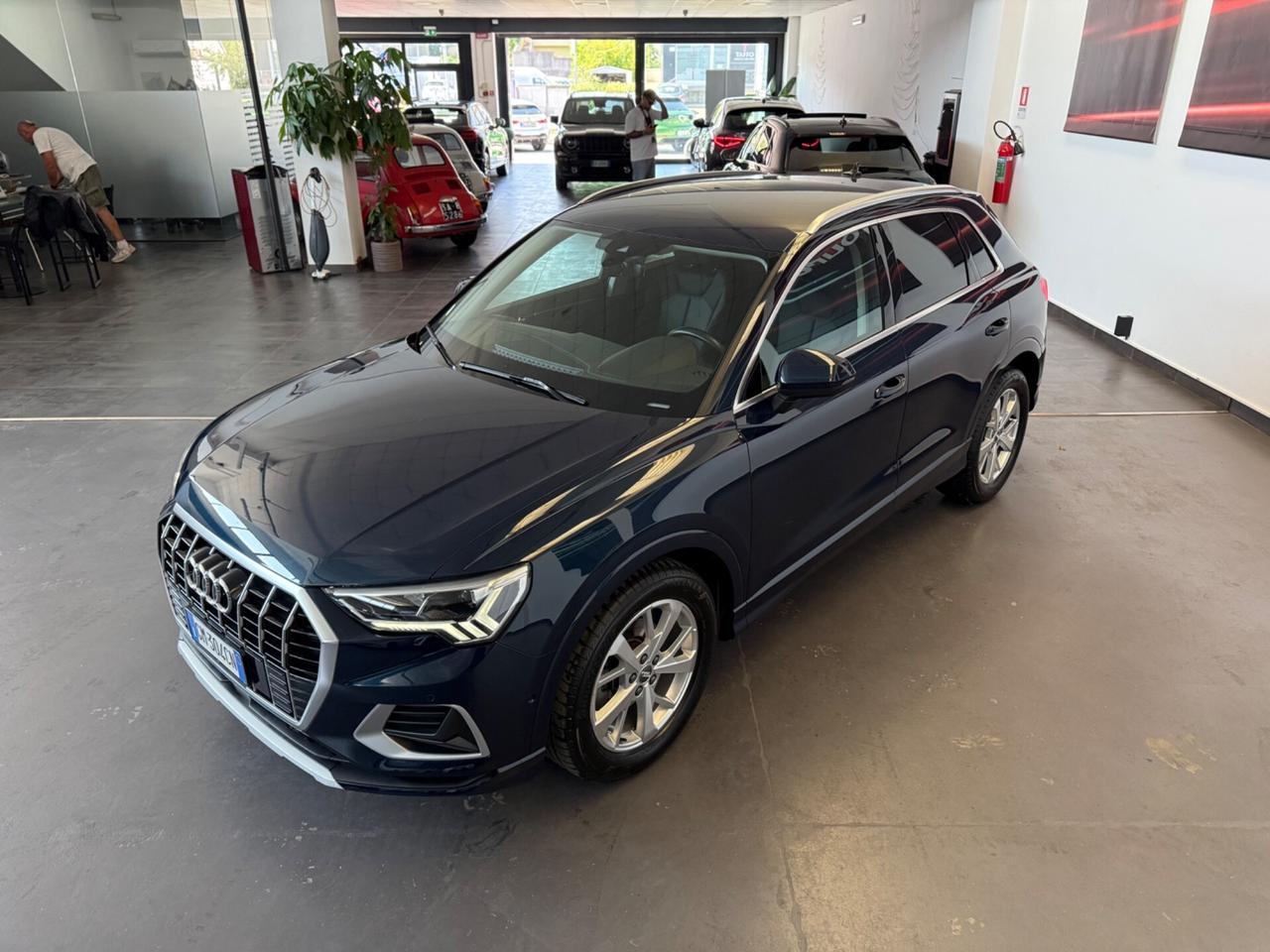 Audi Q3 35 TDI S tronic Business Advanced