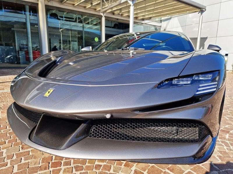Ferrari SF90 SF90 Stradale