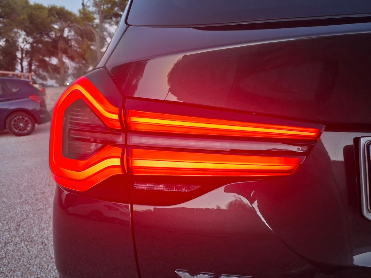 Bmw X3-18d-150CV *NAVY*LED*TELECAMERA