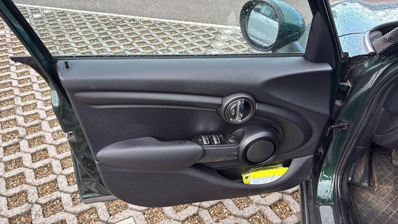 Mini 1.5 One D Business