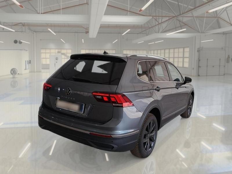 VOLKSWAGEN TIGUAN ALLSPACE 2.0 TDI SCR LIFE DSG SUV