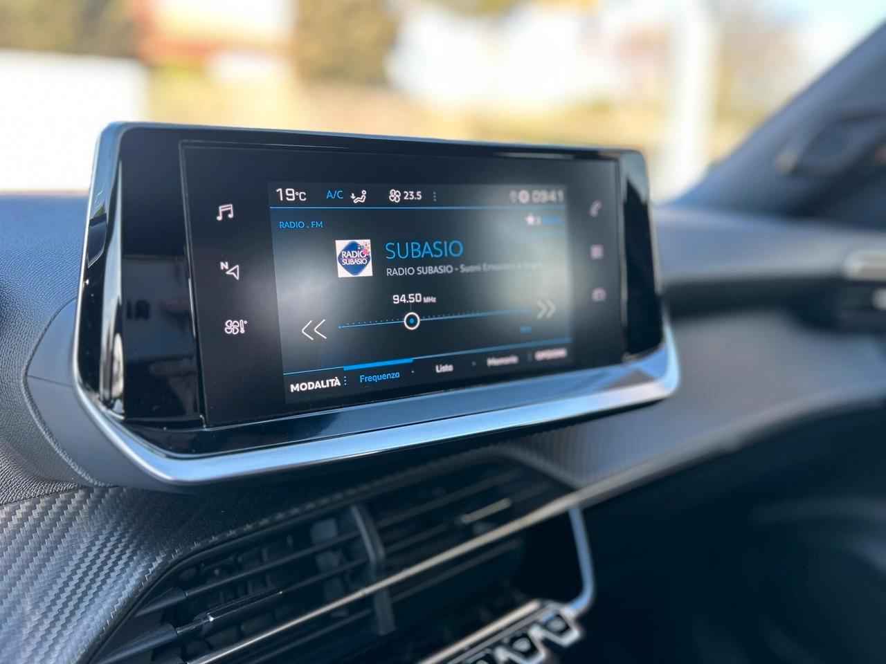 Peugeot 2008 PureTech 100 S&S Active Pack