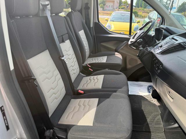 FORD Tourneo Custom 310 2.0 TDCi 130CV PC Titanium 9 posti