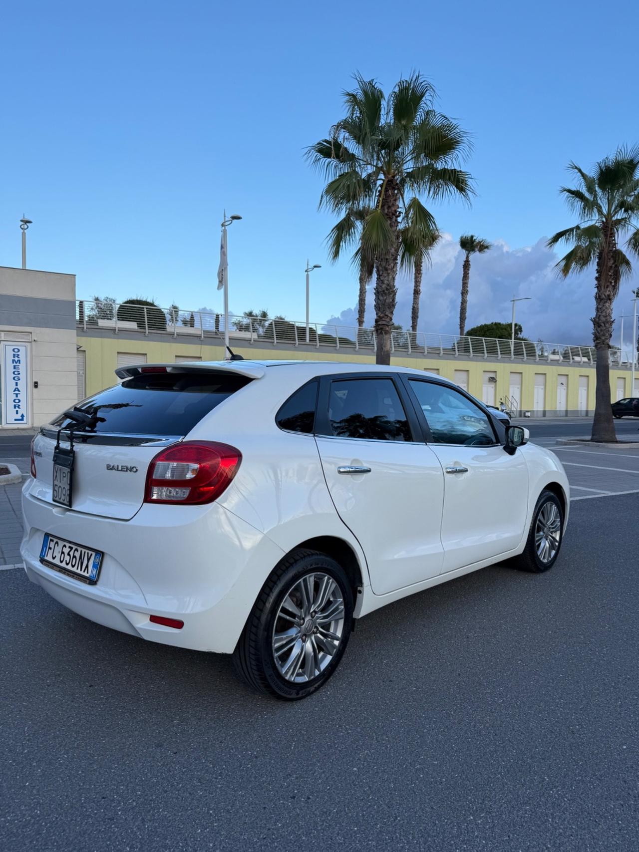 Suzuki Baleno 1.2 VVT Dualjet B-Top