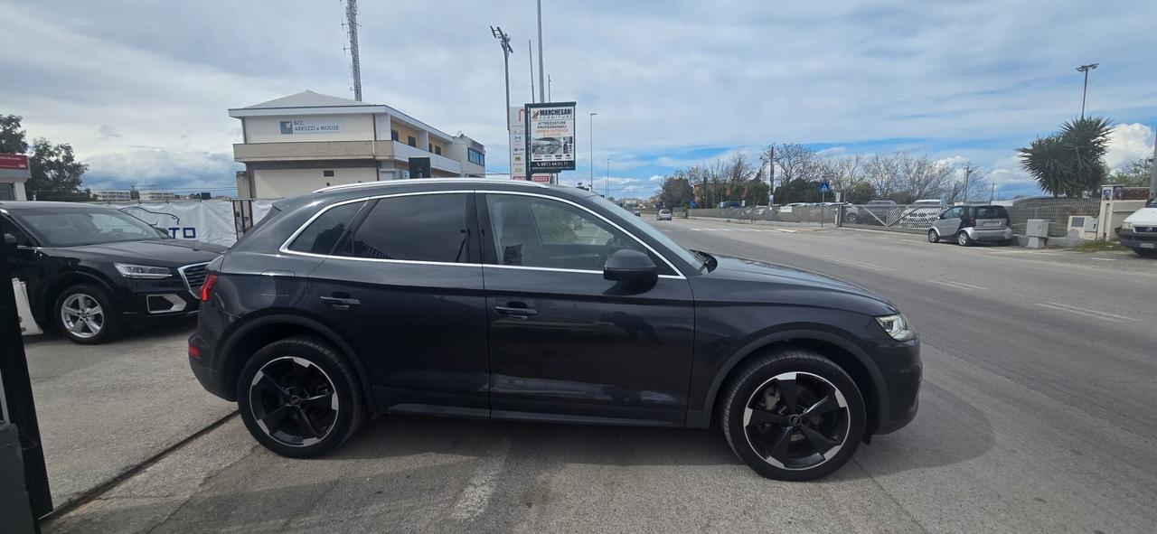 Audi Q5 40 TDI quattro S tronic Sport