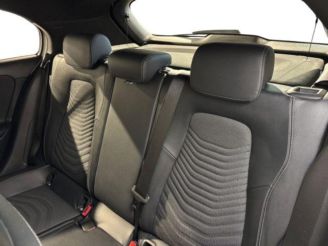 MERCEDES-BENZ A 180 d Automatic Business