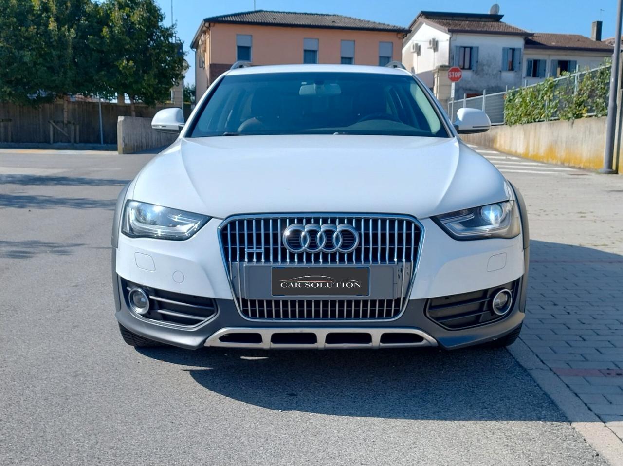 Audi A4 allroad 2.0tdi 150cv S-Line CAMBIO MANUALE